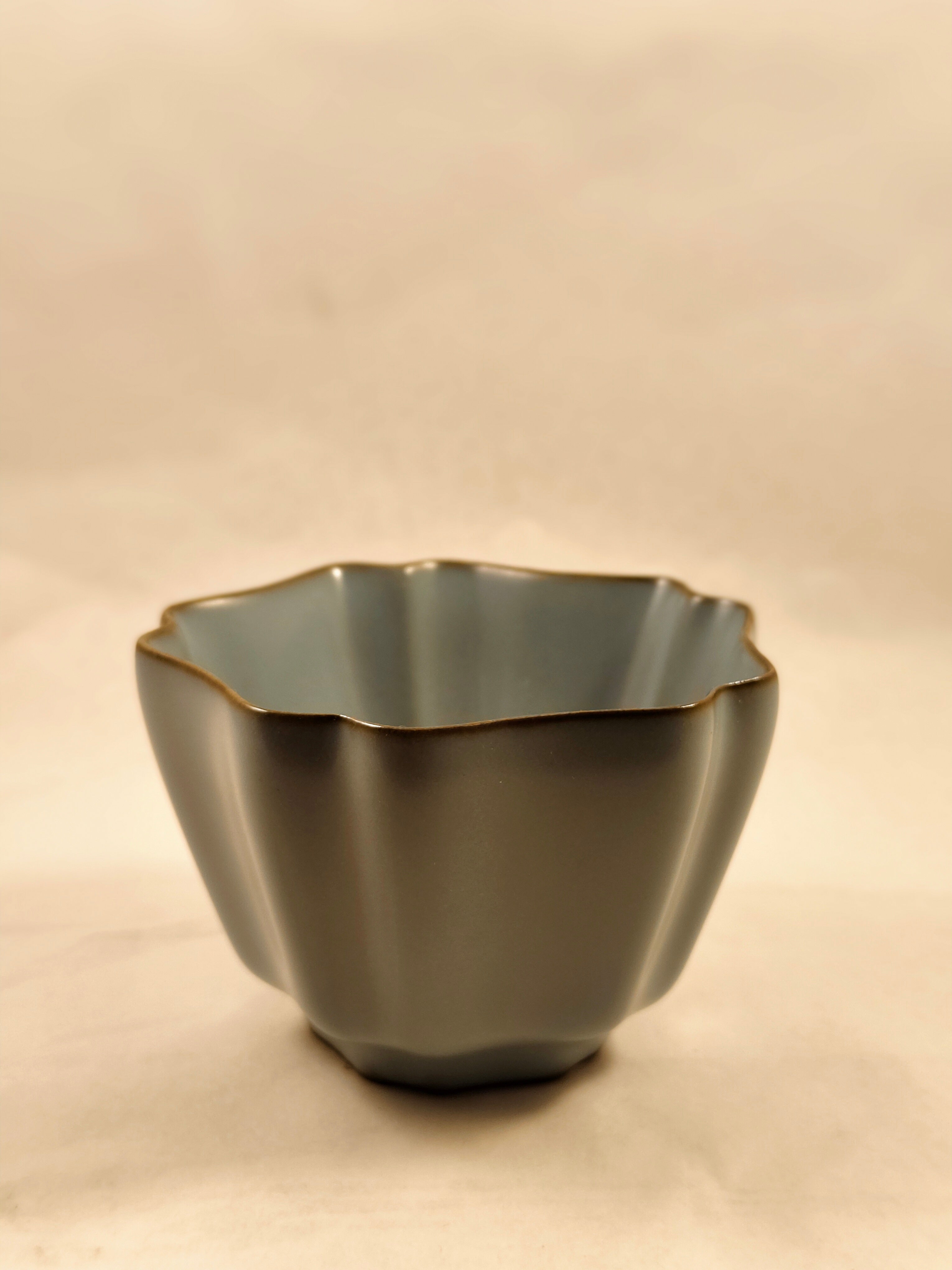 Keramische Teeschale des Teemeisters – Handgefertigte Schale für die Teezeremonie